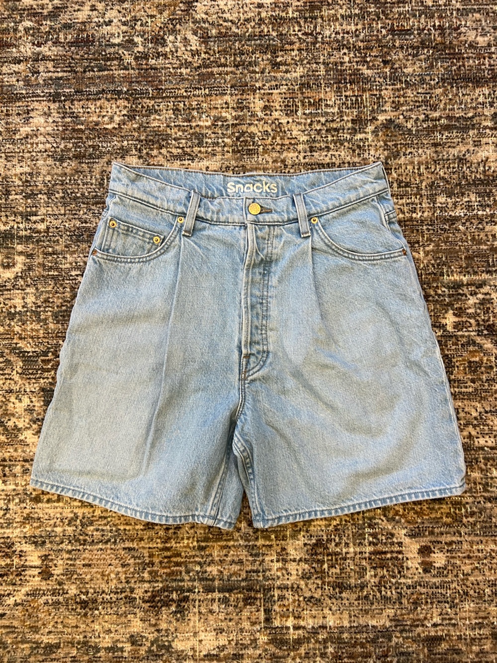 Mother Snacks Denim The Fun Dip Pleated High Rise Jean Shorts - Size 26